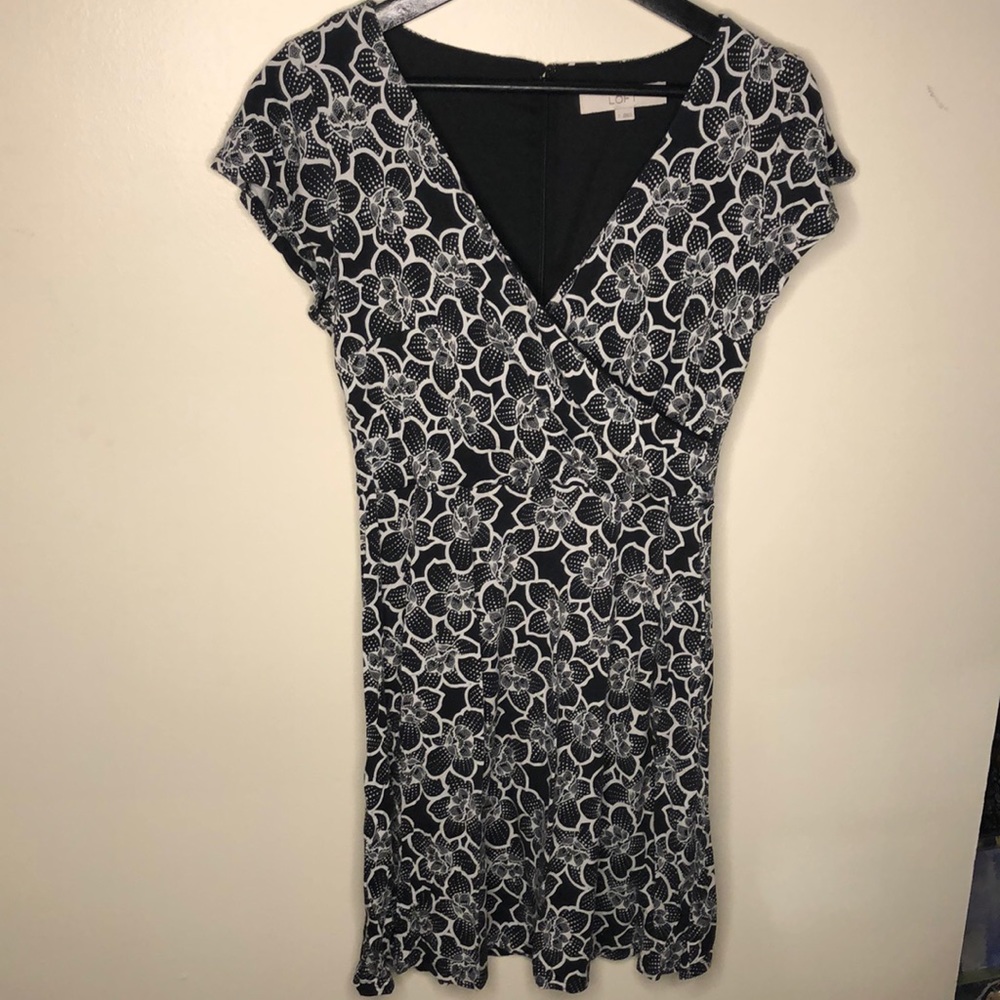 EUC Loft floral dress